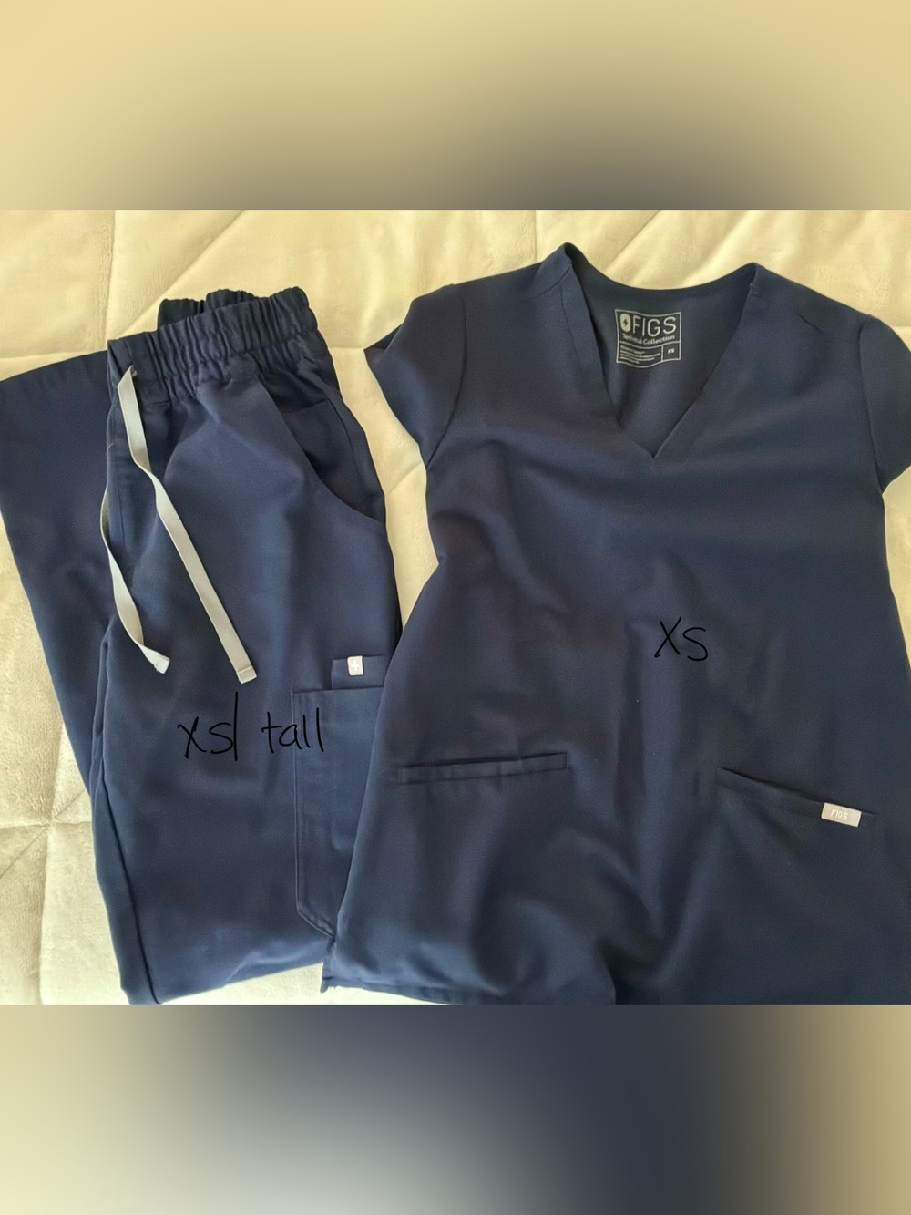 Figs Navy blue